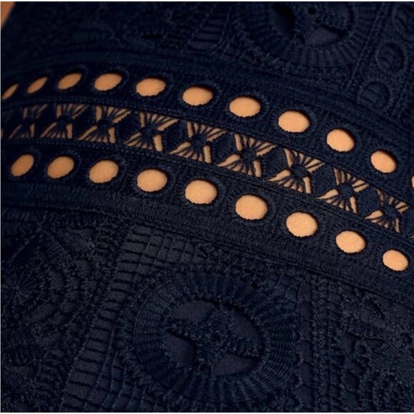 LULUS Dark Blue Lace Halter Sheath Midi Dress Sleeveless Size M NWT - Picture 7 of 10